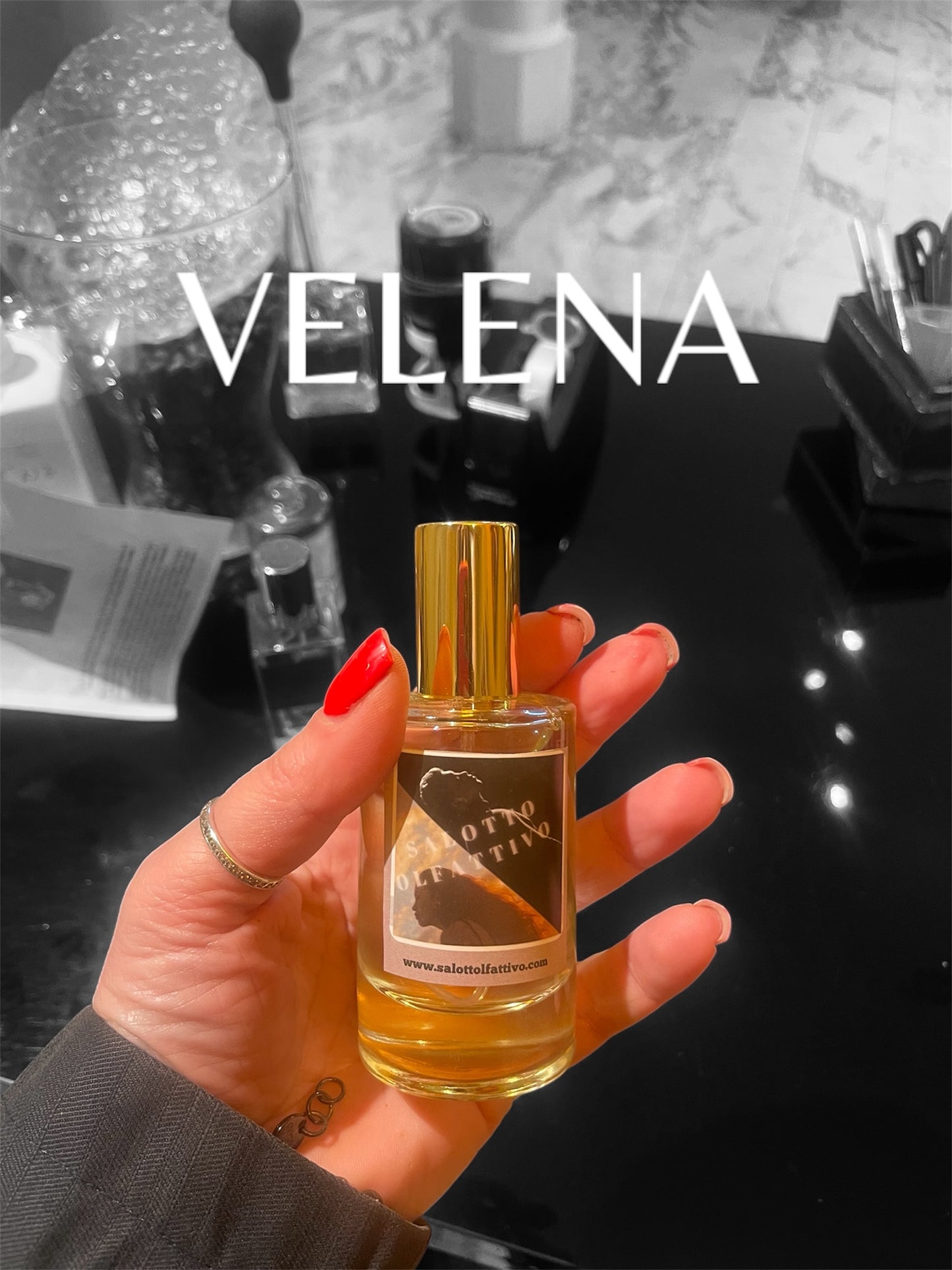 VELENA Inedito Salotto Olfattivo ricorda Endymion di Penhaligon's